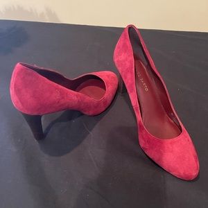 Franco Sarto Suede Pumps